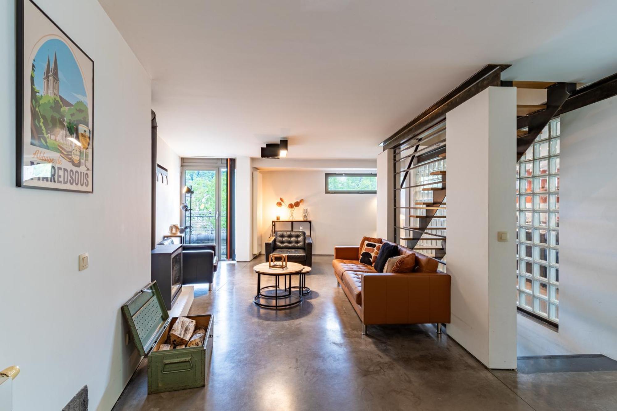 Aux Berges Du Bocq Holiday home